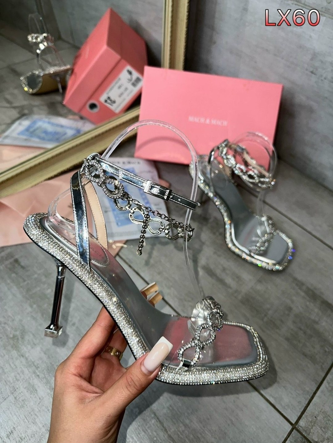 прозрачные босоножки,серебристые босоножки на шпильке,женские босоножки,босоножки на шпильках,каблуки босоножки