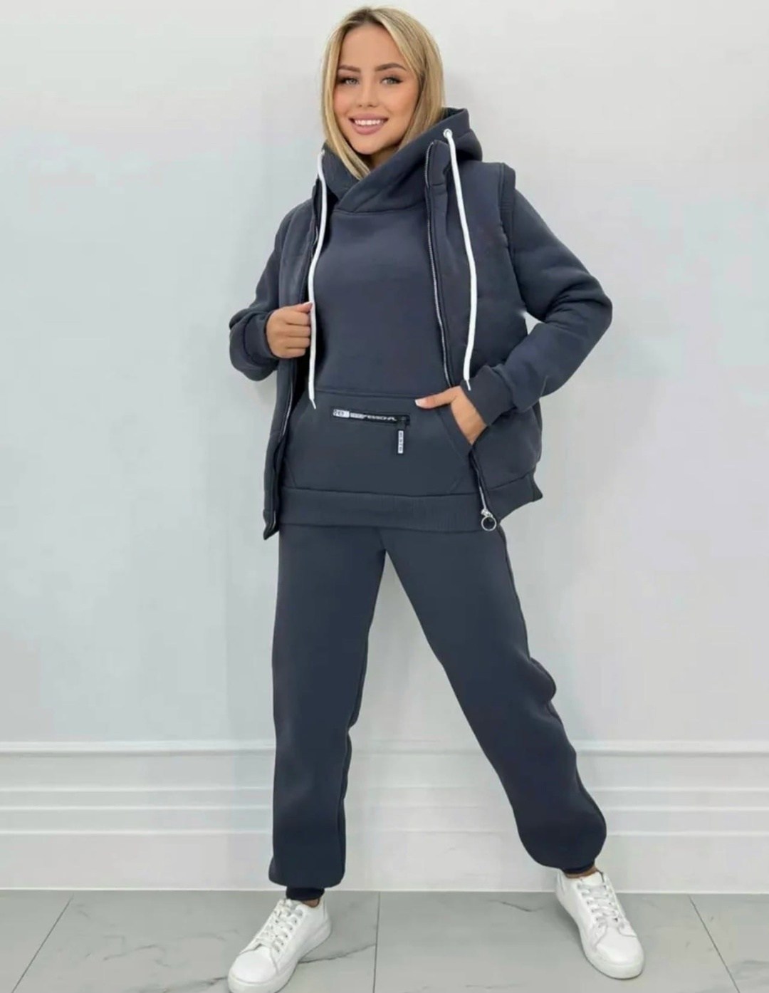 спортивные костюмы женские,женский спортивный костюм тройка,спортивный костюм тройка из футера,утепленный спортивный костюм,спортивный костюм тройка с начесом