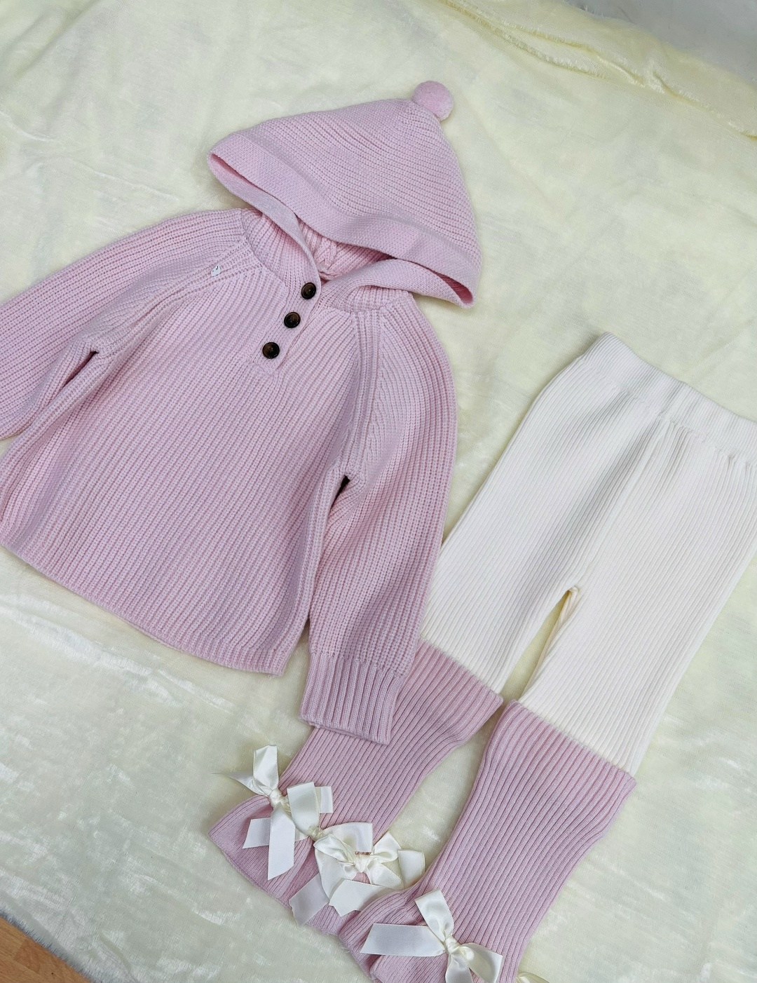 вязаные костюмы,детский вязаный костюм,вязаный костюмчик,детский вязаный комплект,детский вязаный костюмчик