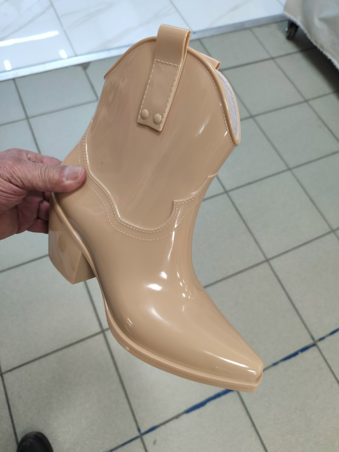 ,женские резиновые сапоги,сапоги резиновые,резиновая ,женские обуви