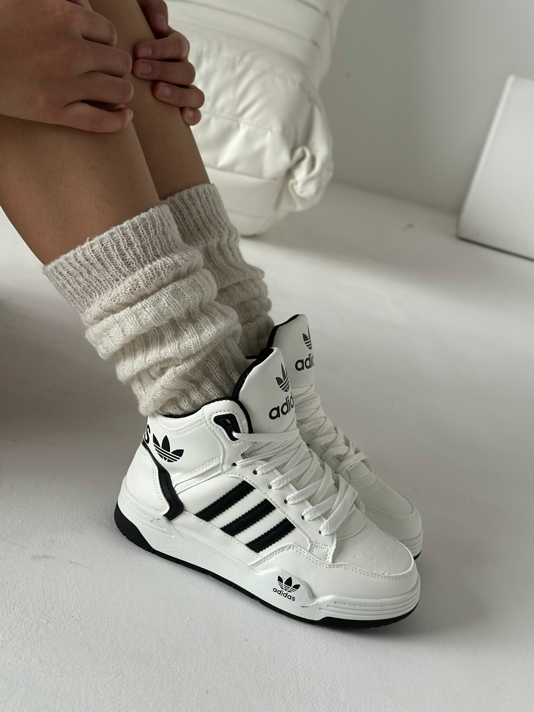 кроссовки adidas,кроссовки зимние adidas,кроссовки адидас на высокой подошве,кроссовки,высокие кроссовки adidas