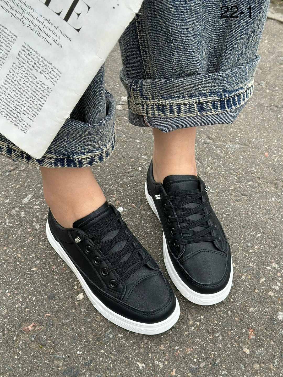 ,черные кеды на белой подошве,кеды черные женские,женские кроссовки,кеды женски