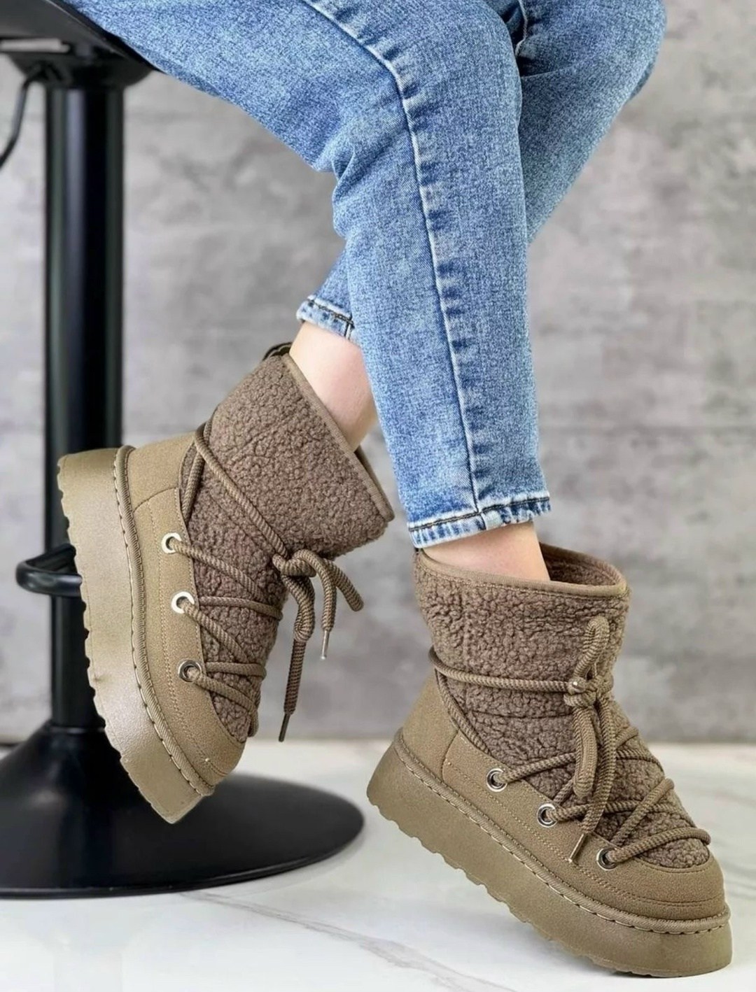 ,угги женские,зимняя женская ,угги зимние на платформе,модные угги