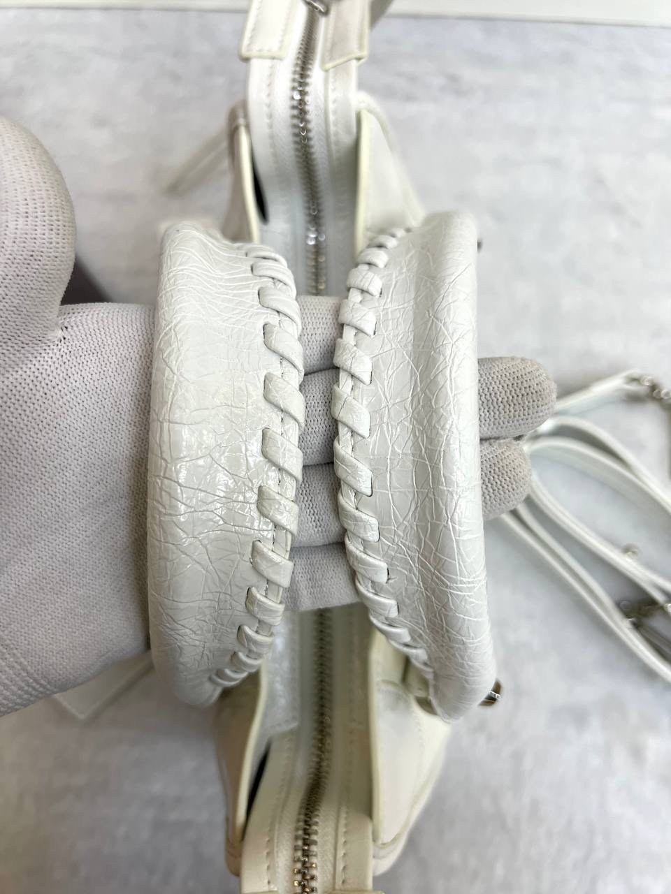 сумка баленсиага серебряная,сумки,сумки balenciaga,сумка баленсиага серая,баленсиага кристобаль