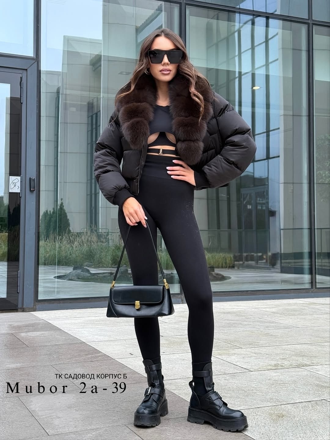 стильные пуховики,пуховики с натуральным мехом,пуховик с мехом,куртка пуховик с натуральным мехом,куртка с мехом