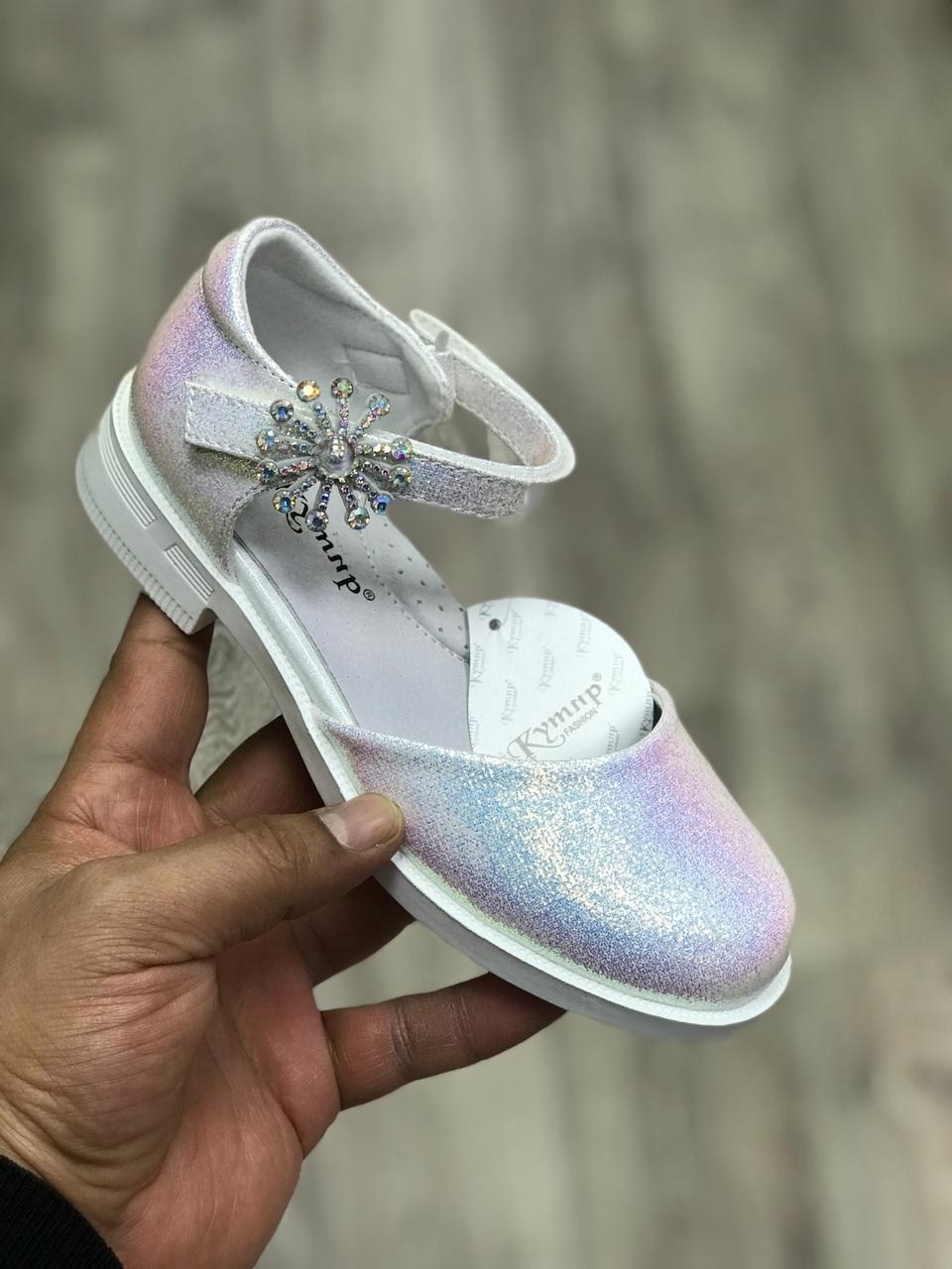 туфли для девочек,нарядные туфли для девочек,золотые туфли для девочки,детские туфли,