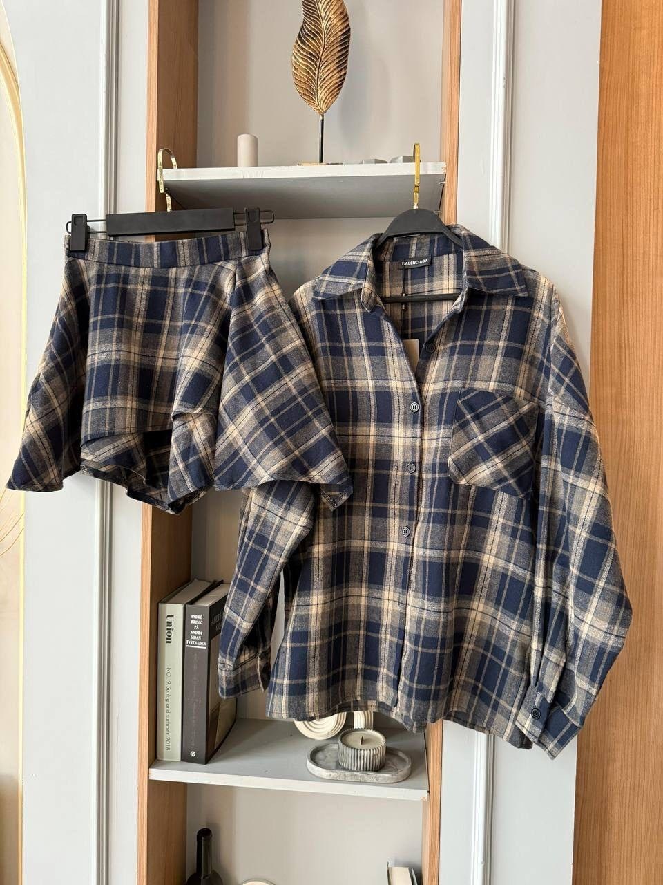 модная ,костюм в клетку,костюм с юбкой и рубашкой,стильное