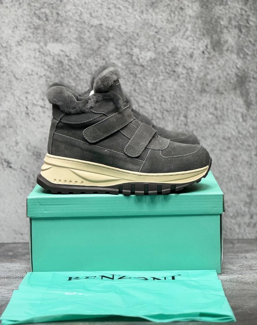 ,зимняя  женская,ботинки зимние из натуральной замши,ботинка женские зимние,зимняя