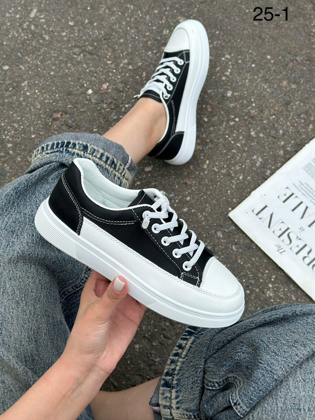 ,черные кеды на белой подошве,кеды черные женские,женские кроссовки,кеды женски
