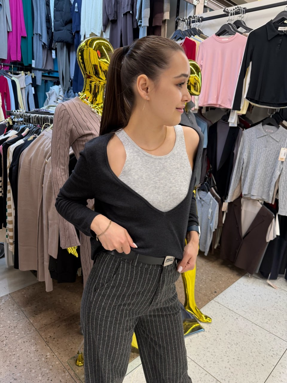 женская кофта,,свитер пуловер,джемпер