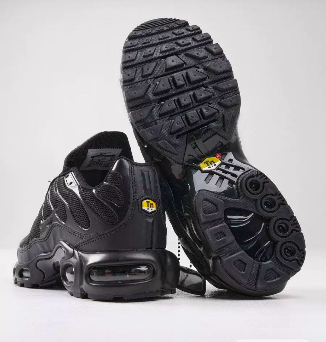 кроссовки тн,кроссовки nike air max plus tn,nike air max tn plus black,кроссовки,nike air max plus triple black