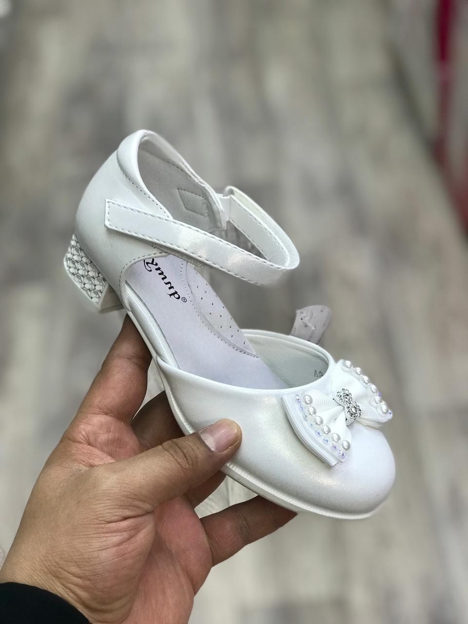 туфли для девочек,нарядные туфли для девочек,золотые туфли для девочки,детские туфли,