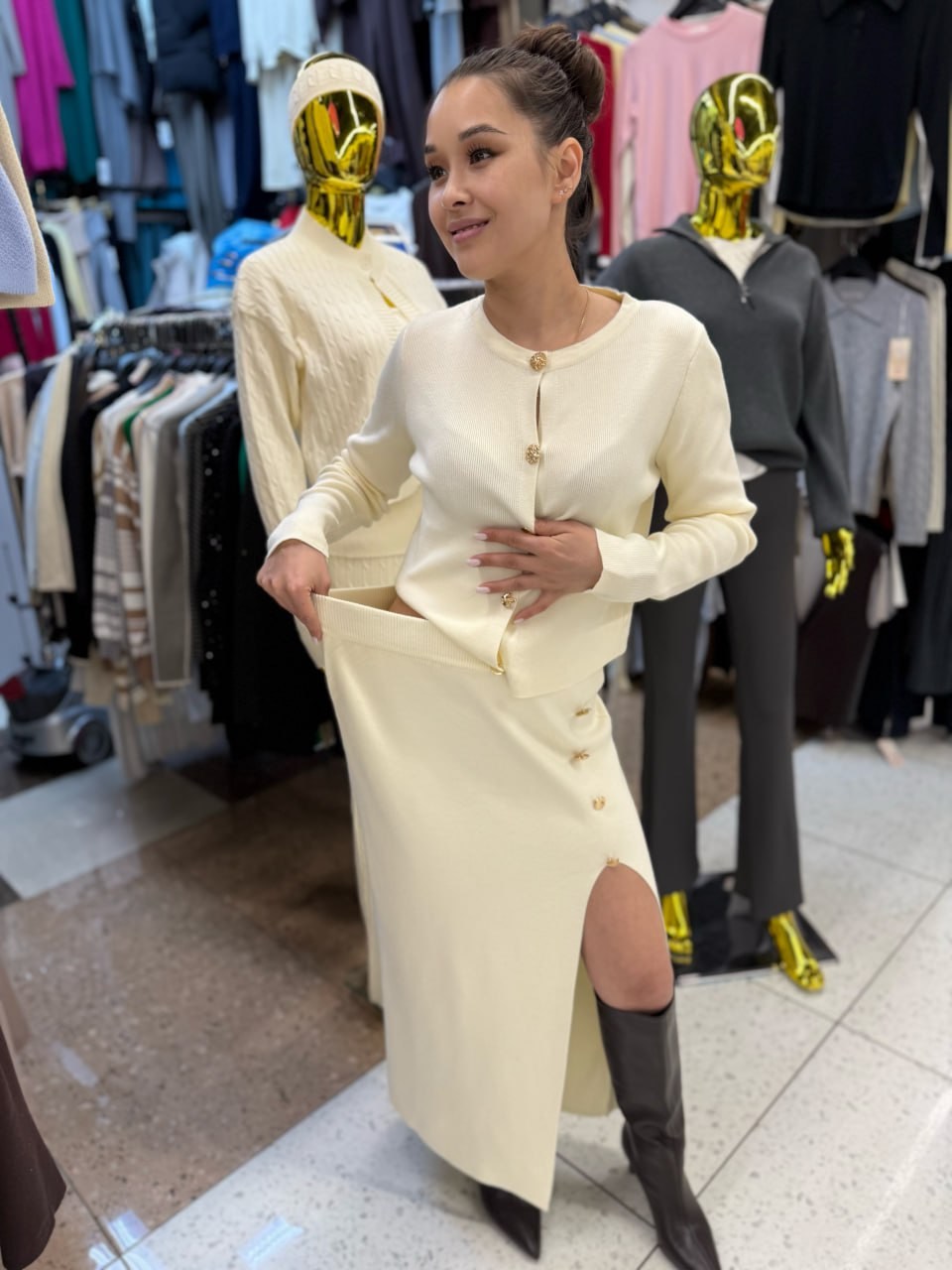 трикотажные костюмы,костюм юбка и кофта,женский трикотажный костюм с юбкой,трикотажный женский костюм,теплый костюм с юбкой