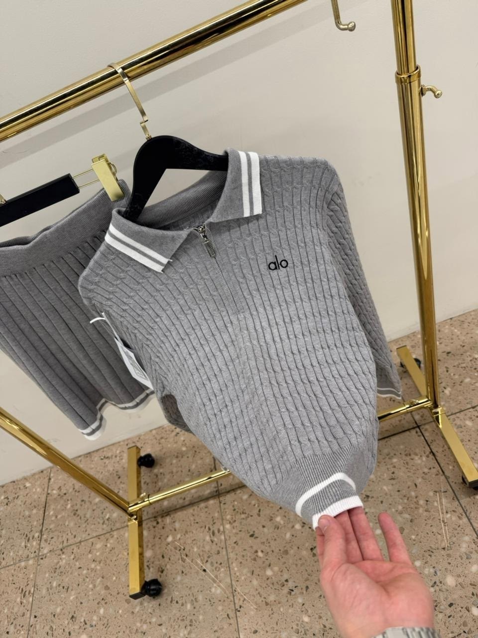 трикотажные костюмы,модные комплекты,женская кофта,костюм с юбкой женский,кофта и юбка