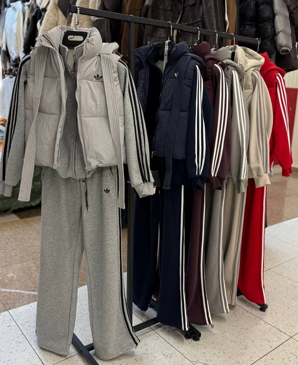 adidas костюм спортивный,костюмы спортивные женские,спортивный костюм женский adidas,спортивные костюмы адидас,спортивные костюмы