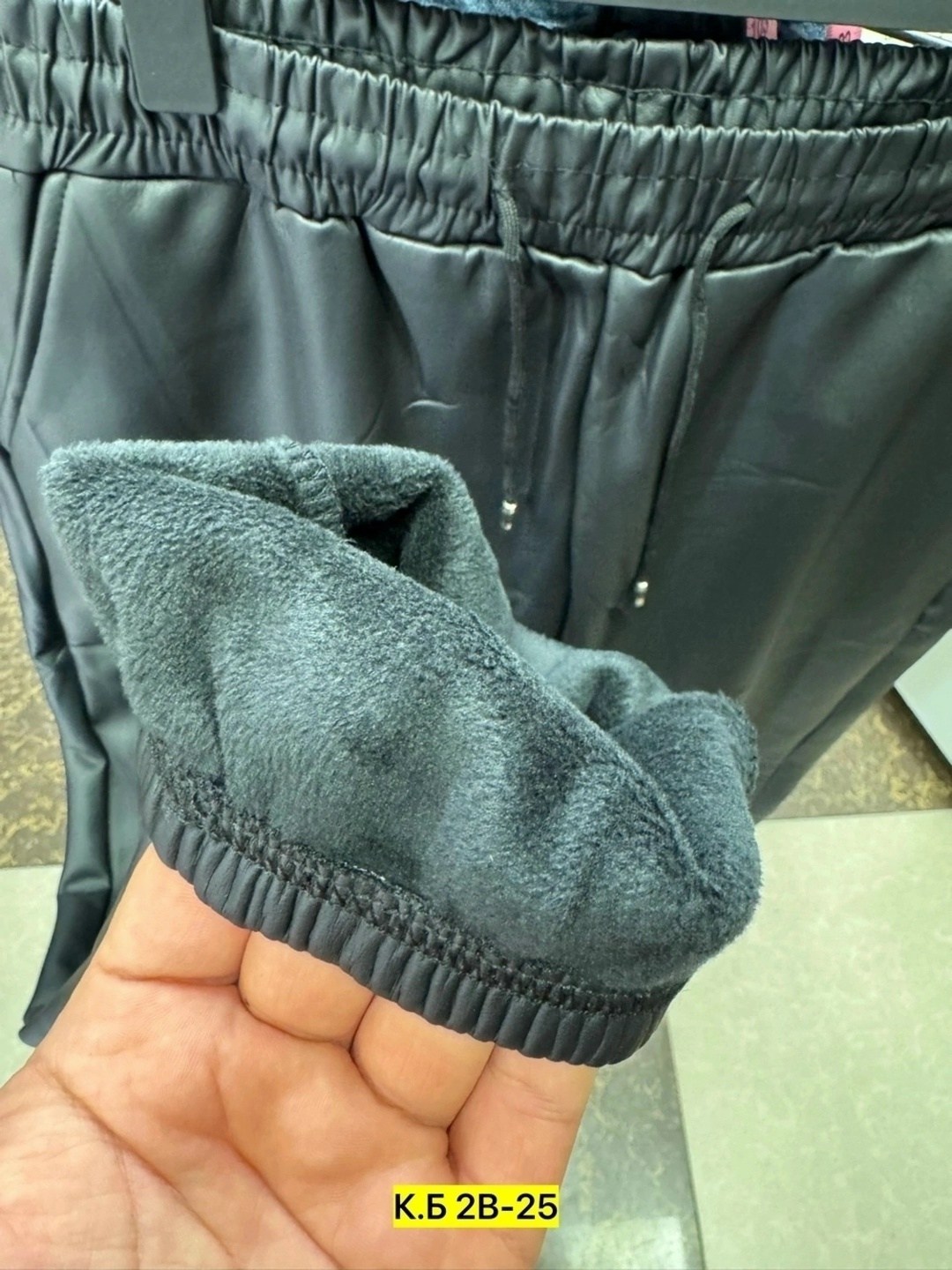 брюки из экокожи женские,брюки эко кожа,штаны кожаные,брюки женские кожаные,брюки из экокожи