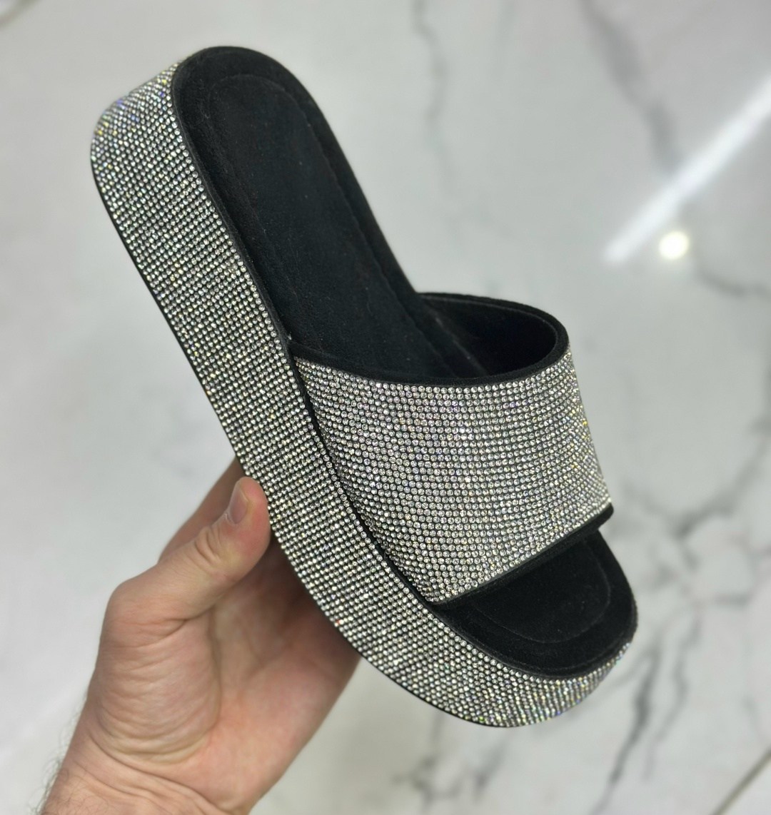 шлепанцы со стразами,женские шлепанцы,,шлепки женские,блестящие шлепанцы