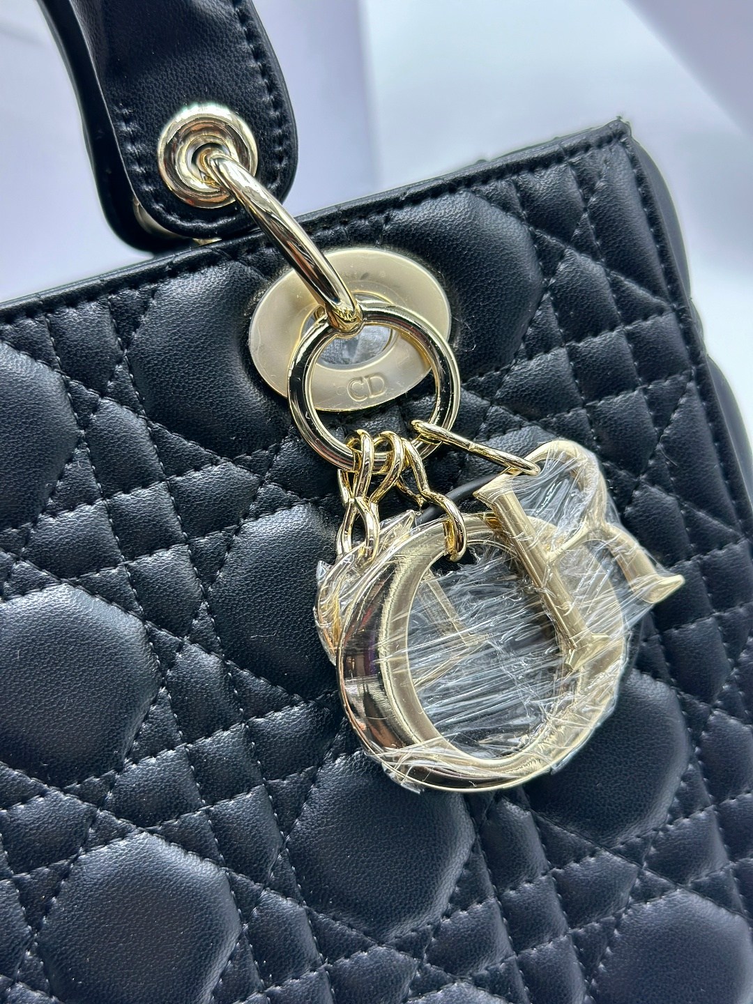 dior сумка,сумка lady dior,сумка женская dior,сумки диор,christian dior сумка