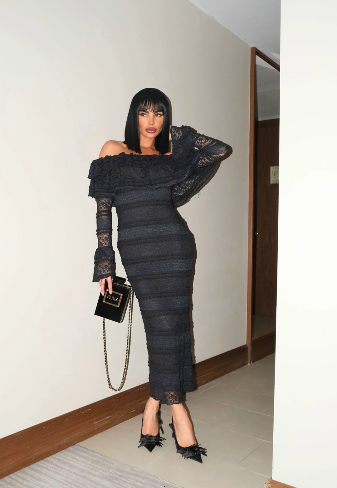 кружевное платье,модное платье,шикарное платье,чёрное кружевное платье,платье вечернее