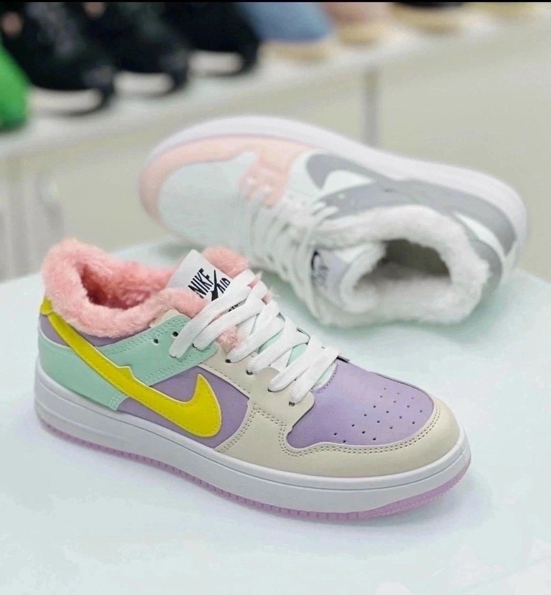 женские кроссовки зимние,кроссовки nike женские,женские кроссовки,кроссовки,найк женские кроссовки