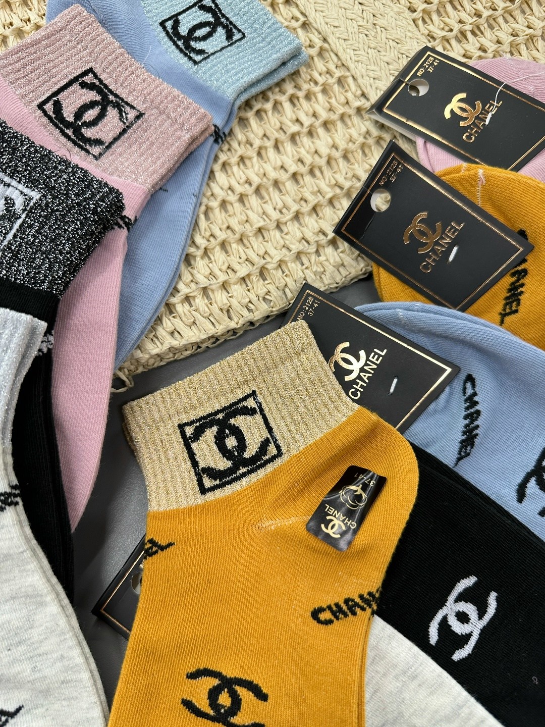 носки женские,носки спортивные женские,носки мода,носки для женщин,брендовые носки женские