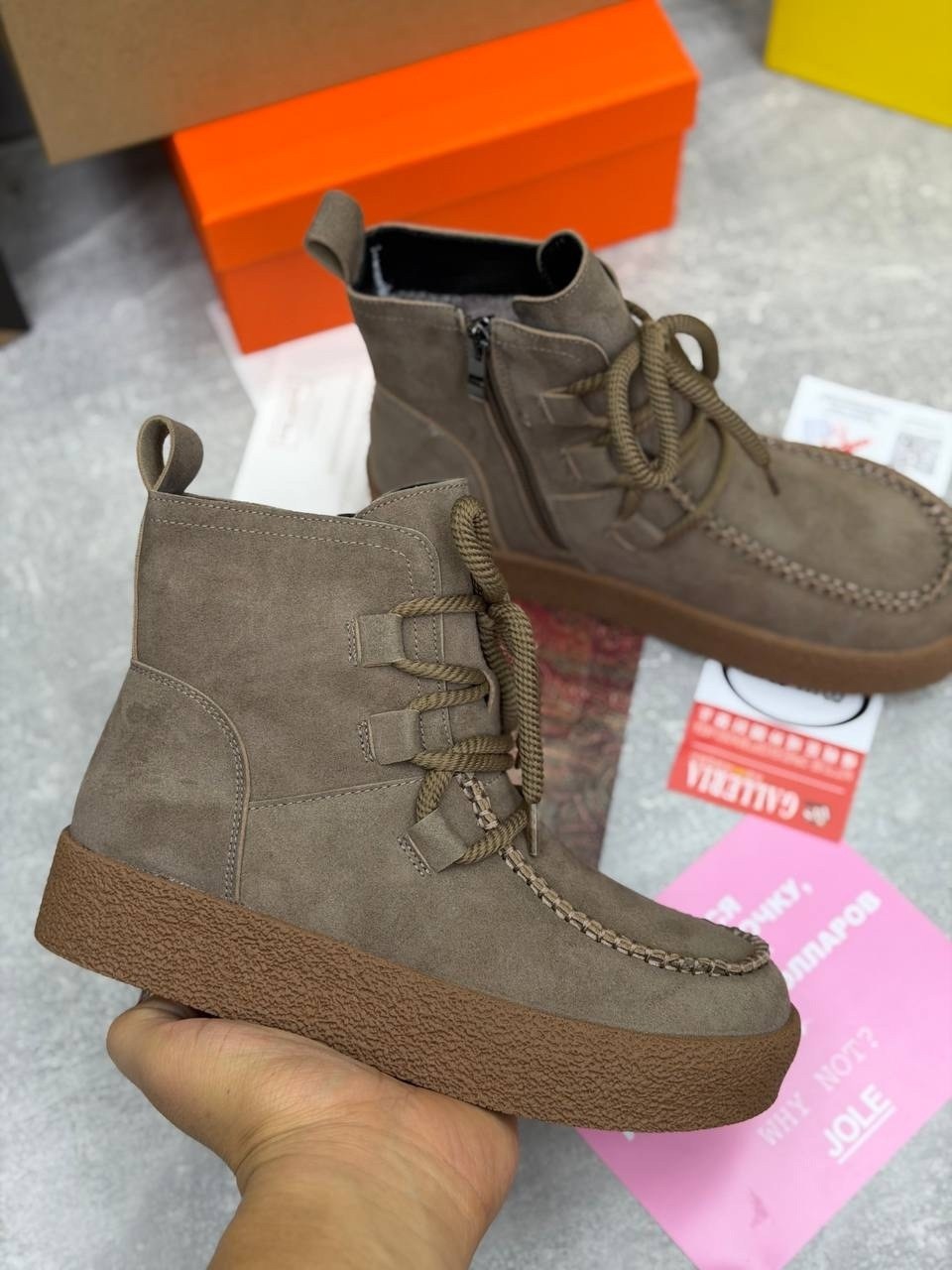 ,замшевые ботинки,ботинки модные, женская,повседневная