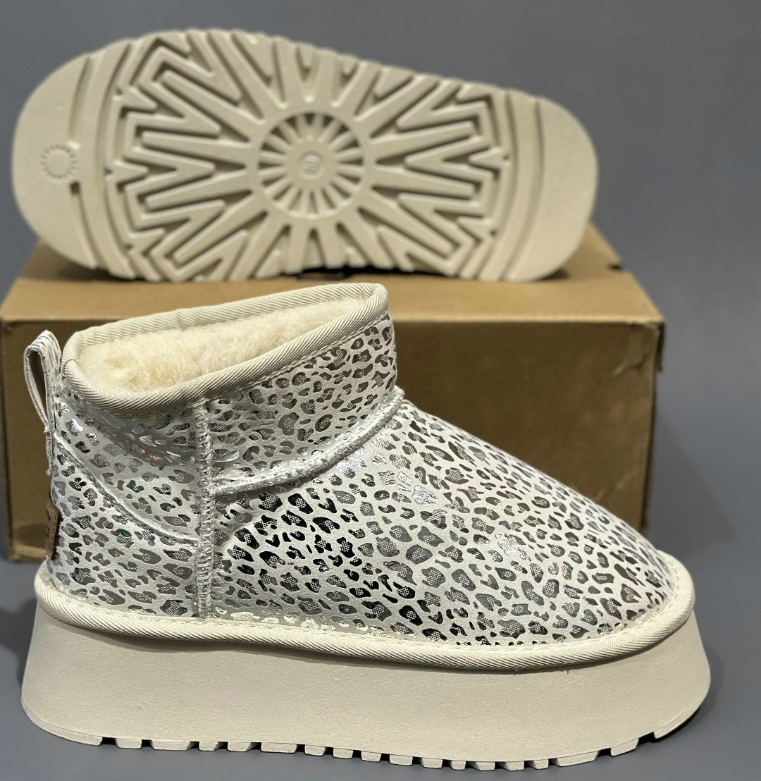 ,угги женские,женская зимняя ,модные угги,женские ботинки