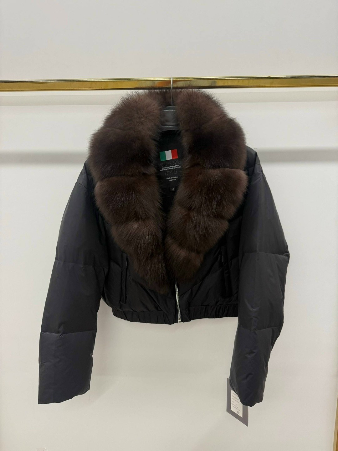 пуховик повседневный,пуховики с натуральным мехом,пуховик с мехом,куртка с мехом,зимние куртки женские