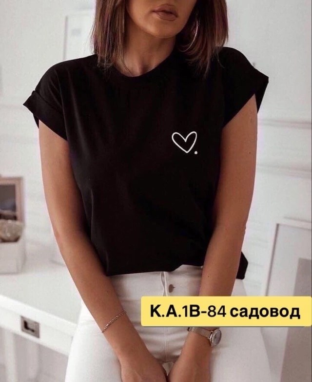 футболка женская,футболки женские ,футболка,футболка с сердечками ,футболки модные