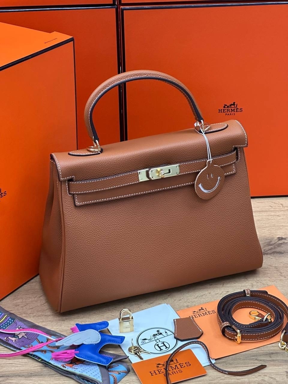 сумка hermes,женская сумка hermes,эрмес келли сумка,сумка хермес келли,эрмес келли сумка оранжевая
