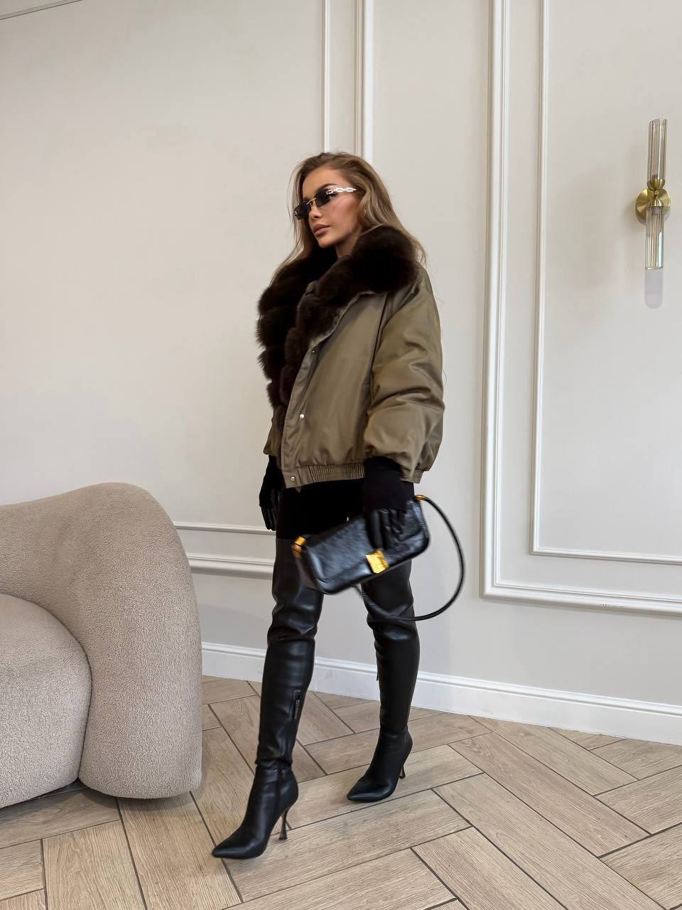 пуховики с мехом,стильные пуховики,пуховики с натуральным мехом,короткий пуховик,куртка пуховик зимний