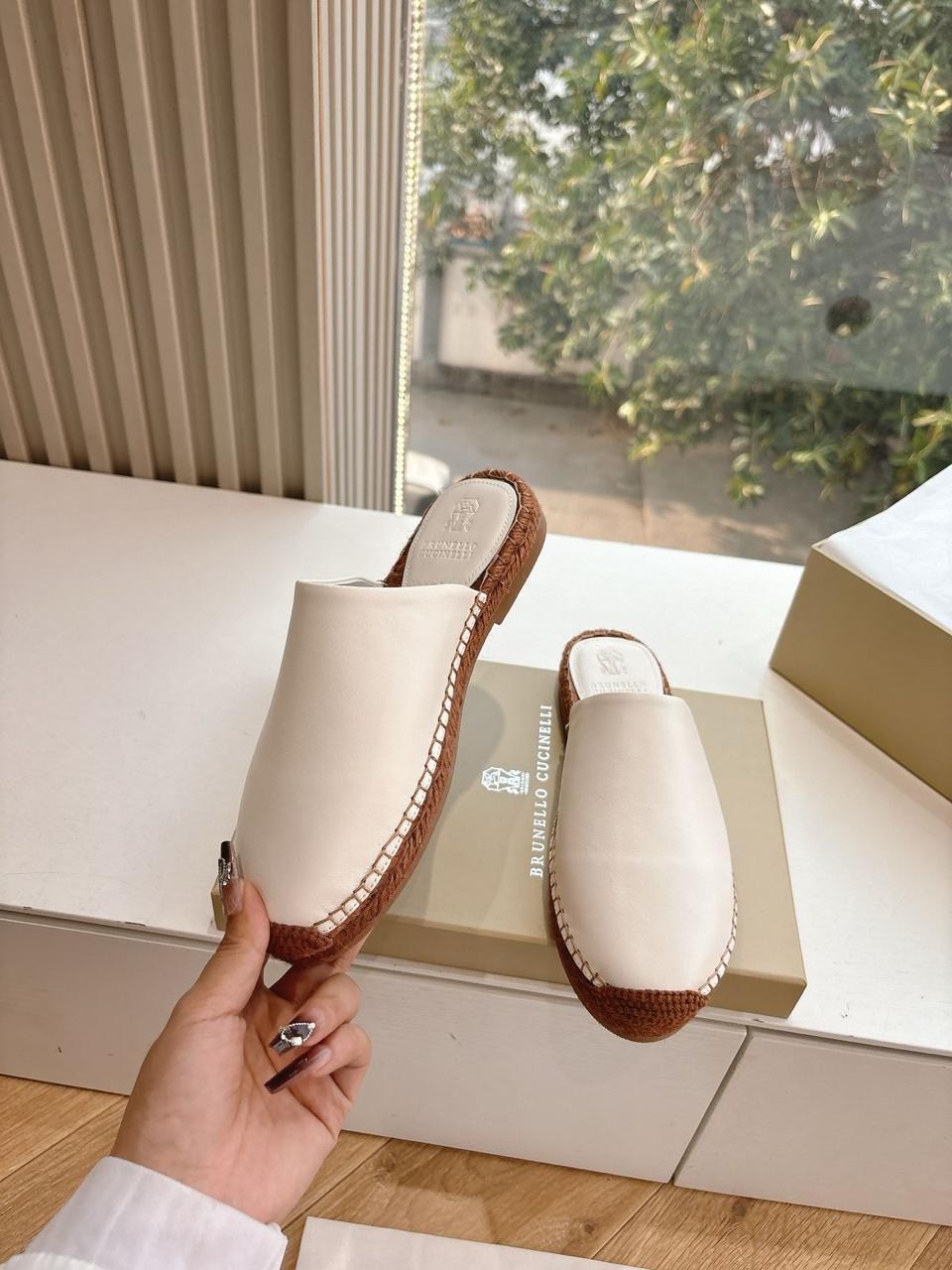 кожаные шлепанцы brunello cucinelli,женские шлепанцы,,кожаные шлепанцы,эспадрильи brunello cucinelli