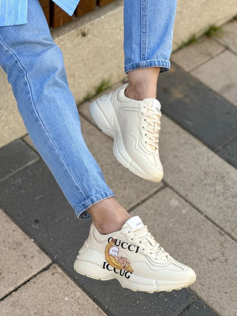 кроссовки женские gucci,бежевые кроссовки,кроссовки гуччи бежевые,кроссовкам gucci rhyton,кроссовки gucci