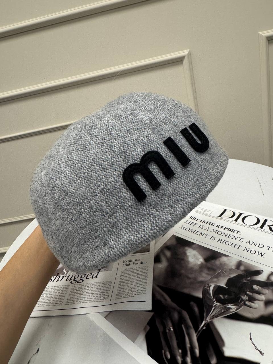 шапка miu miu,вязаная шапка,берет miu miu,модная шапка,берет
