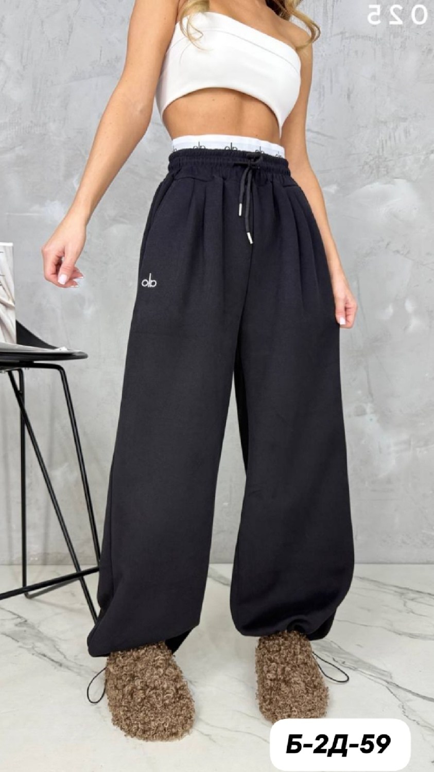 штаны спортивные женские,спортивные штаны,брюки спортивные,спортивные женские брюки,модные штаны