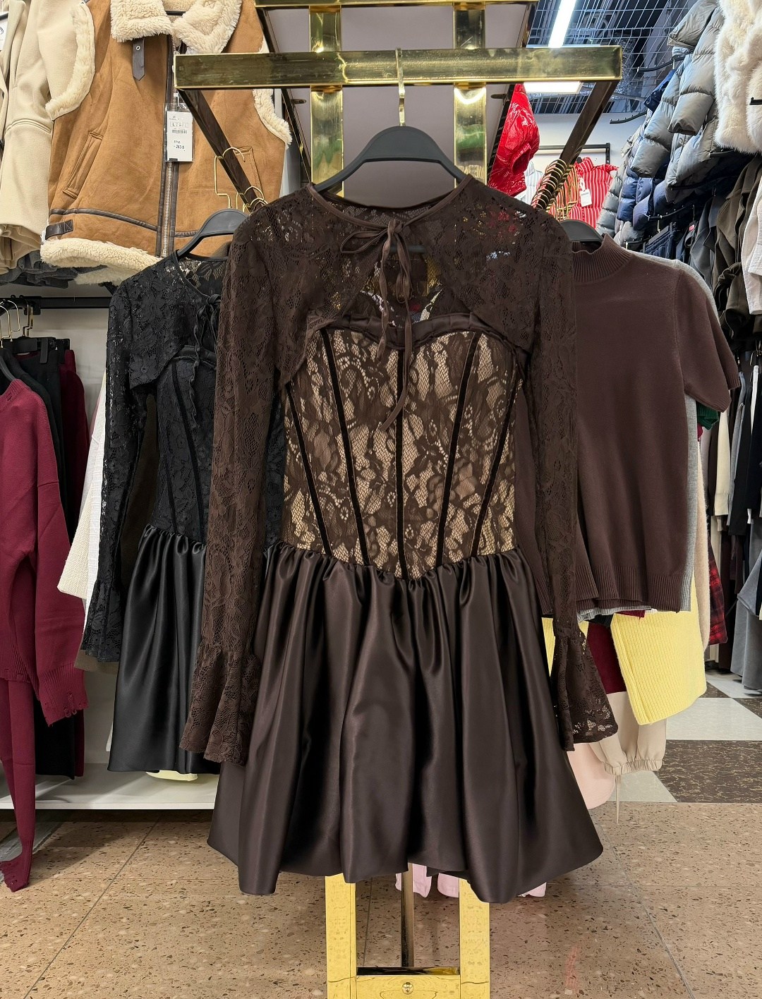 вечернее платье мини,кружевное вечернее платье,платье вечернее,кружевные платья,сексуальная платье