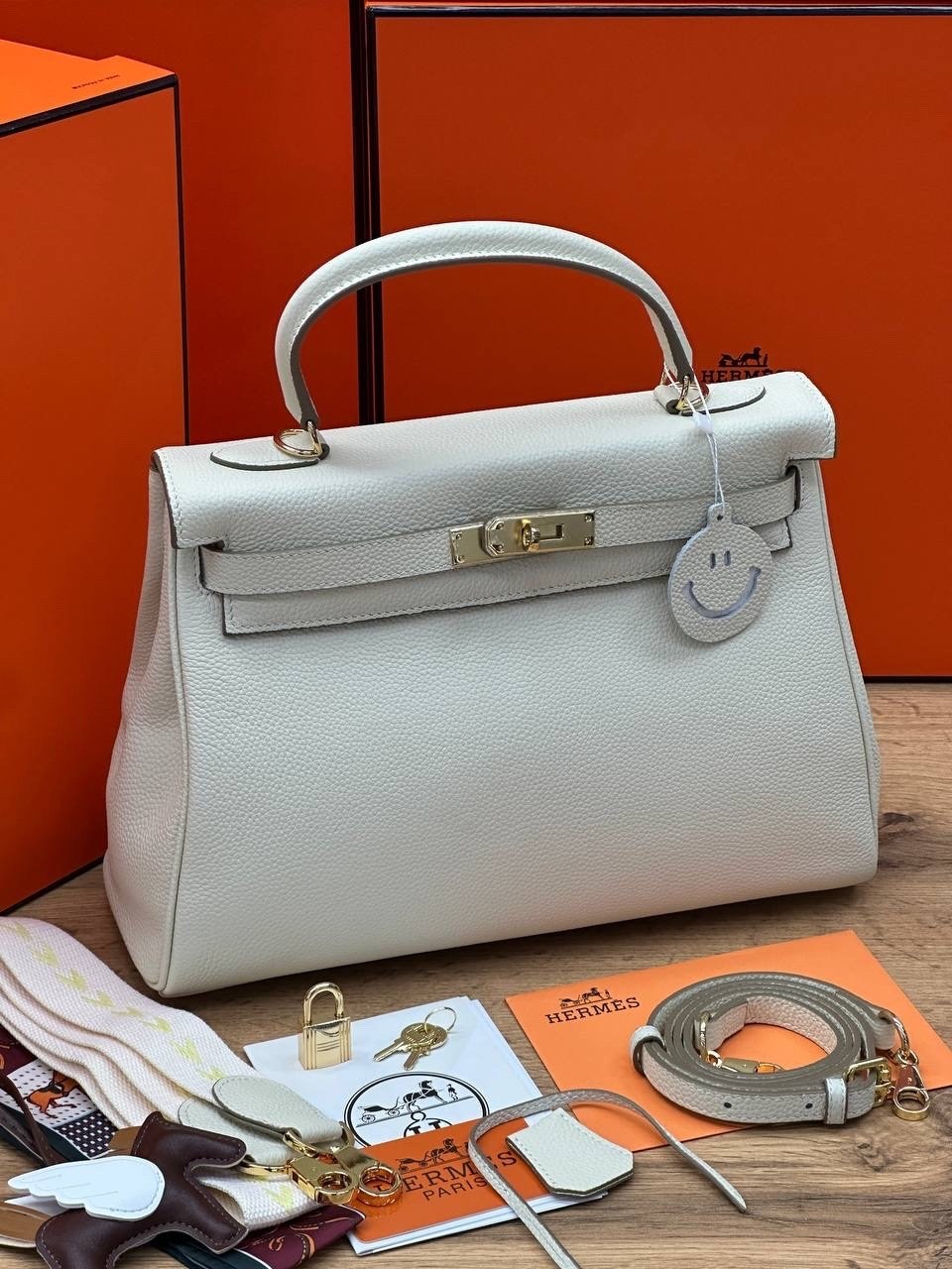 сумка hermes,женская сумка hermes,эрмес келли сумка,сумка хермес келли,эрмес келли сумка оранжевая