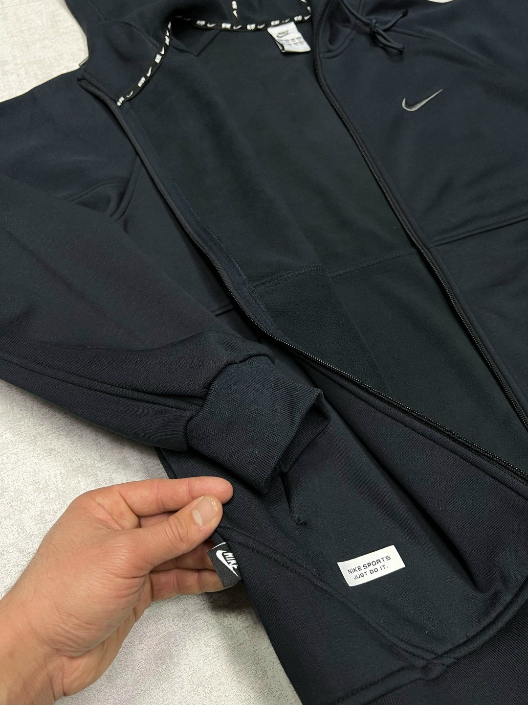 костюм nike мужской,спортивные костюмы nike,спортивные костюм,костюмы спортивные мужские,спортивный костюм nike на флисе