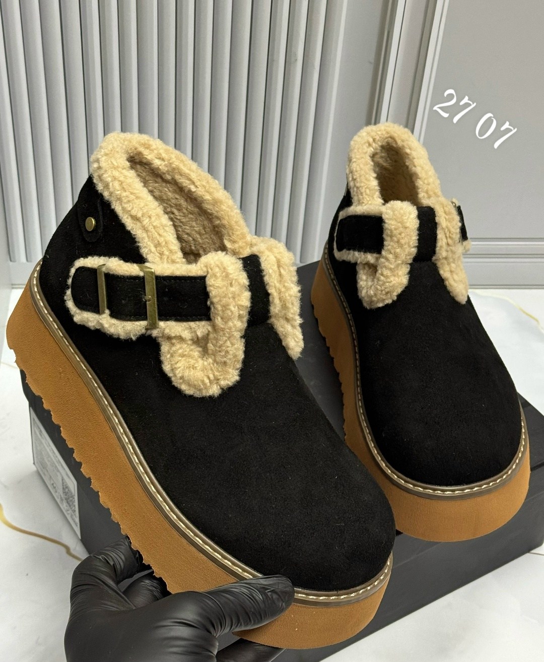 ,женская ,женские угги,обуви,зимняя женская