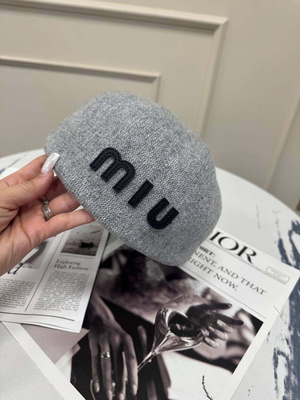 шапка miu miu,вязаная шапка,берет miu miu,модная шапка,берет