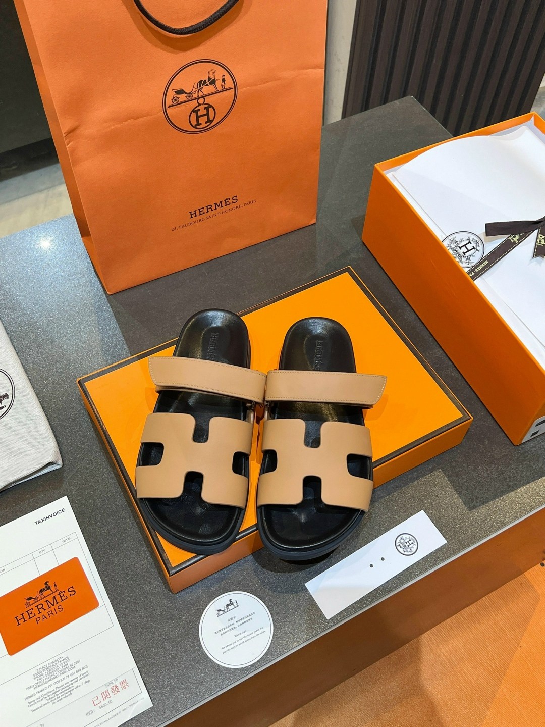 шлепанцы hermes,женские шлепанцы,,шлепки hermes,сандалии
