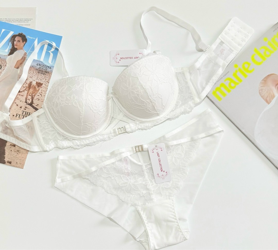 комплект нижнего белья,комплект женского нижнего белья,женские комплекты белья,женская нижнее белье,кружевное нижнее белье