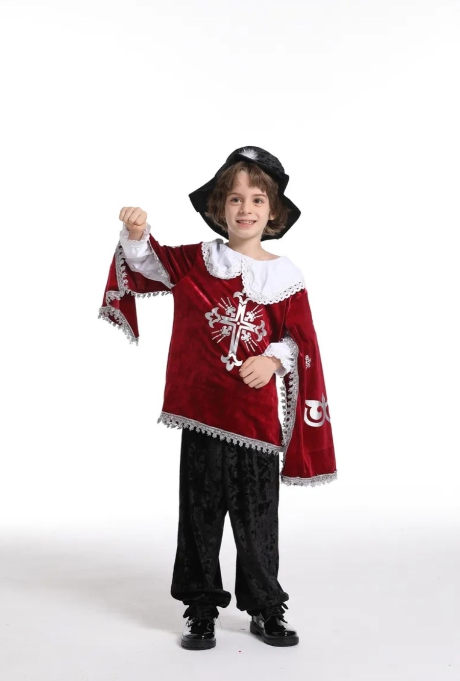 костюм мушкетера карнавалия,карнавальный костюм мушкетер,карнавальный костюм для мальчика мушкетер,костюм мушкетера, батик,костюм мушкетер красный