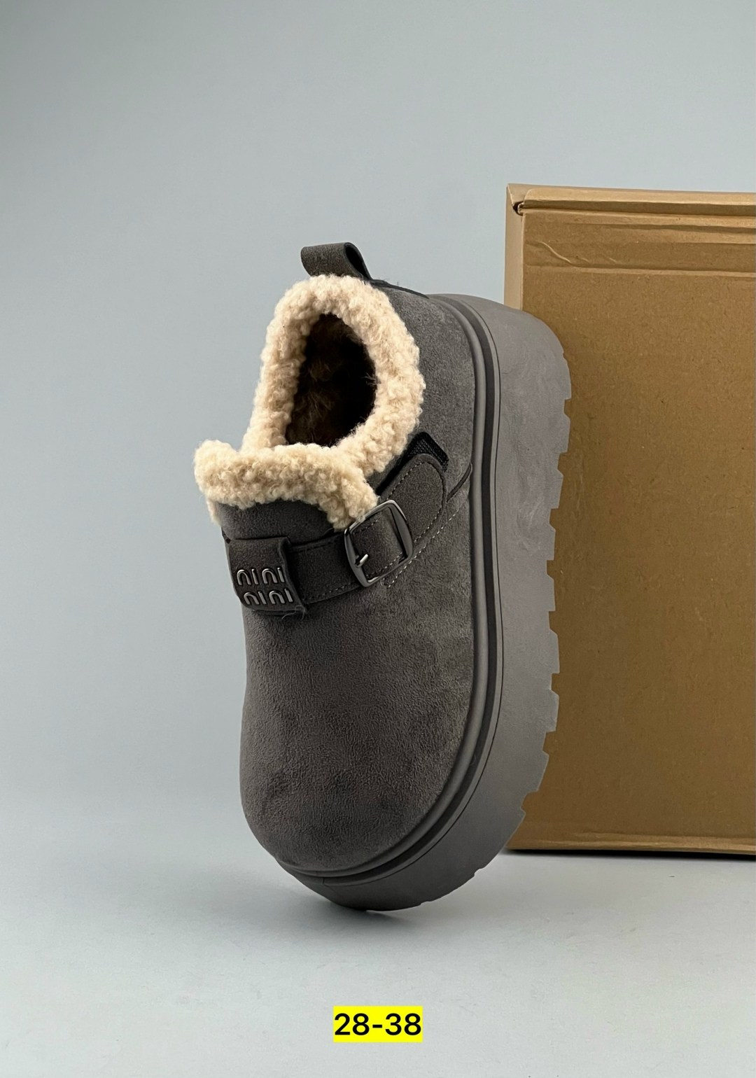 женские угги,,женская ,женская зимняя ,зимняя