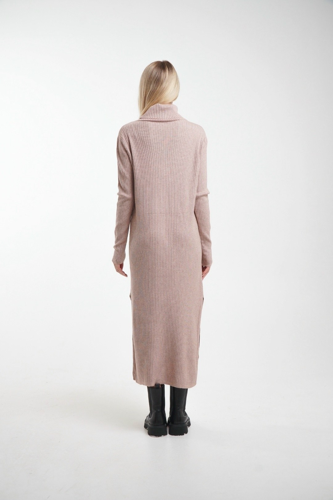 платье женское вязаное,вязаное платье,трикотажное платье,платье теплое вязаное,платье трикотажное лапша