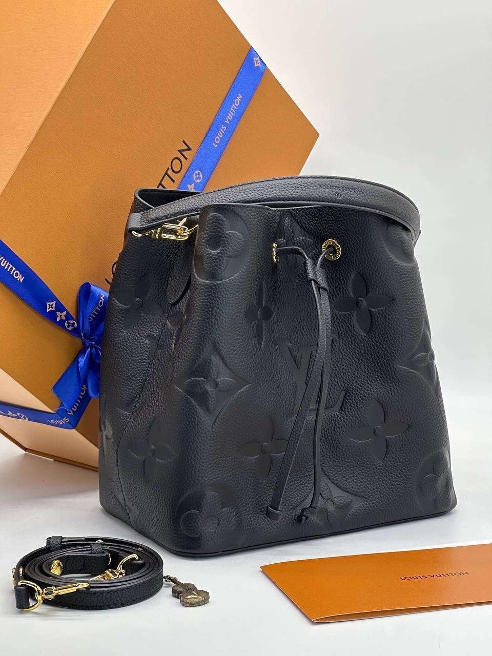 сумка женская louis vuitton,louis vuitton сумка,сумки луи витон,сумка на плечо louis vuitton,сумки луи виттон