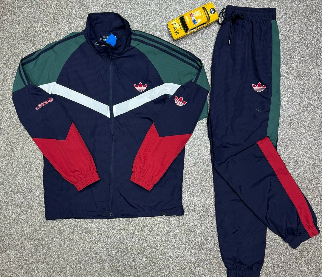 спортивный костюм adidas,костюм adidas 90 х,спортивный костюм адидас 90,спортивные костюмы,спортивный костюм мужской adidas