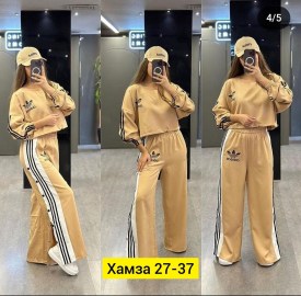 Костюм
