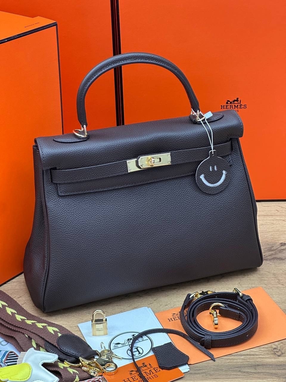 сумка hermes,женская сумка hermes,эрмес келли сумка,сумка хермес келли,эрмес келли сумка оранжевая