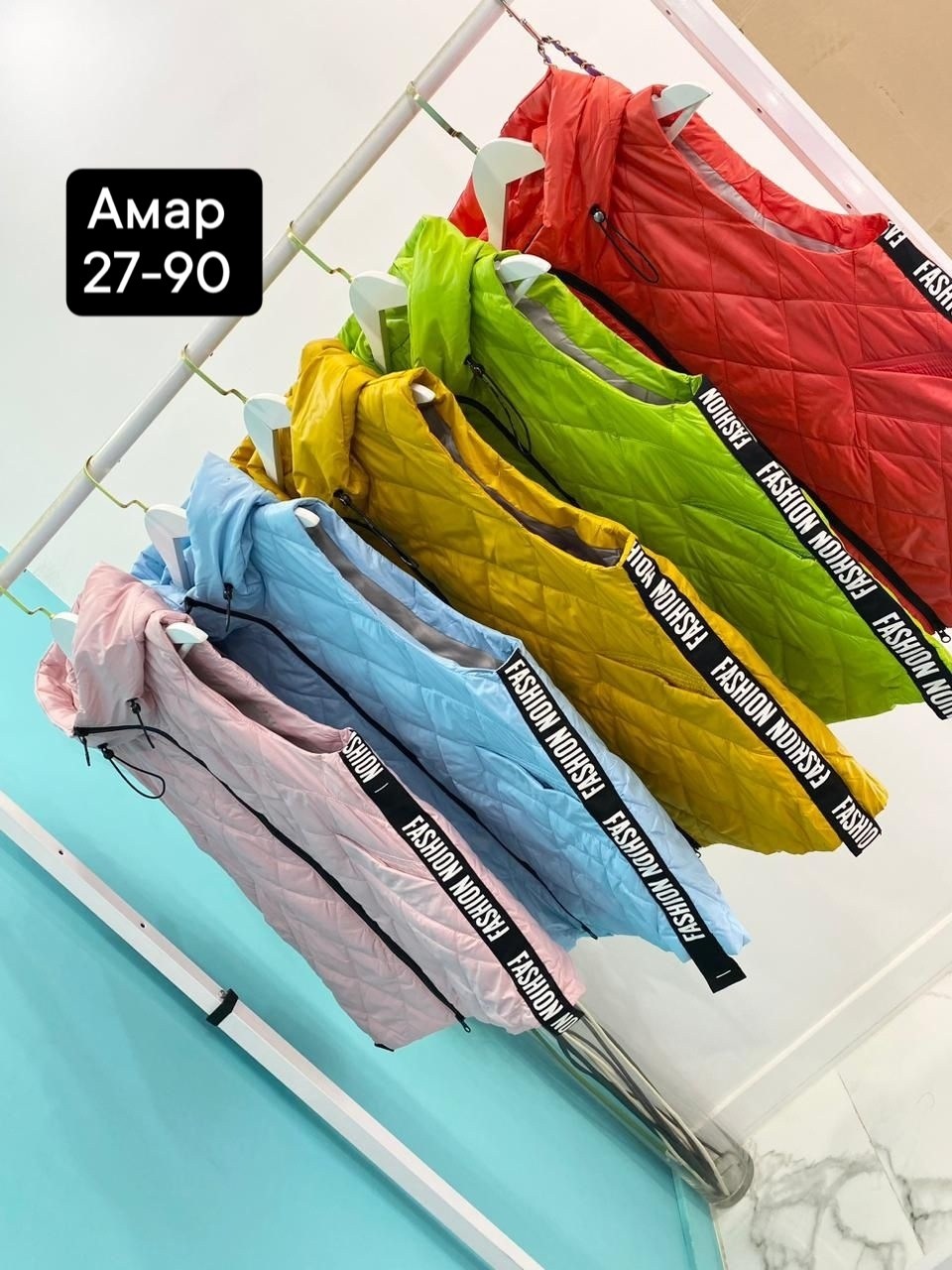 жилетка женская,желтая жилетка женская,желтый жилет женский,жилет теплый,женские жилеты